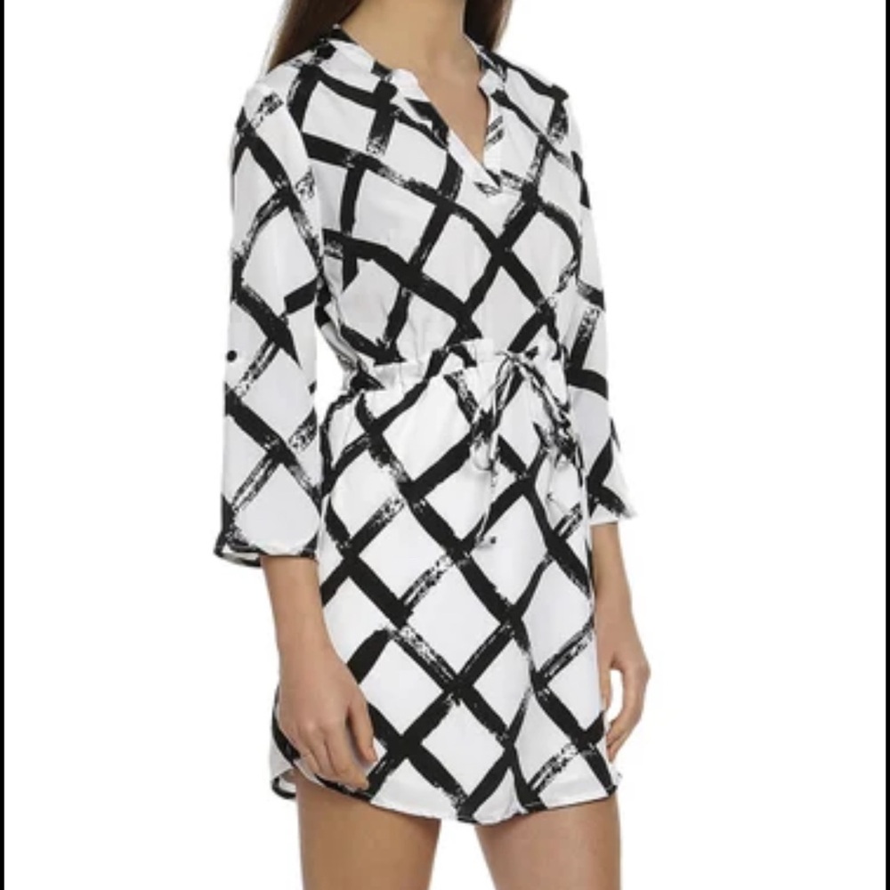 149–Chic Black and White Grid Pattern Midi Dress